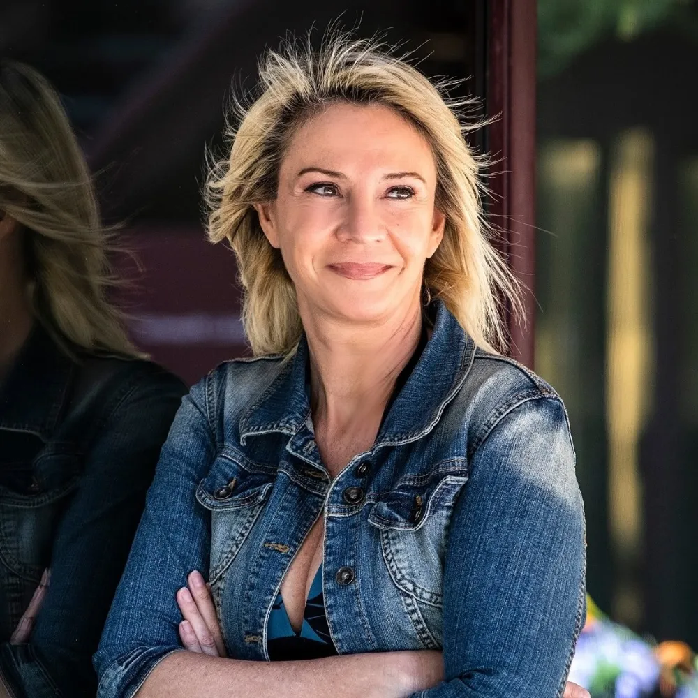 Laura Falcó Lara, autora con múltiples obras publicadas